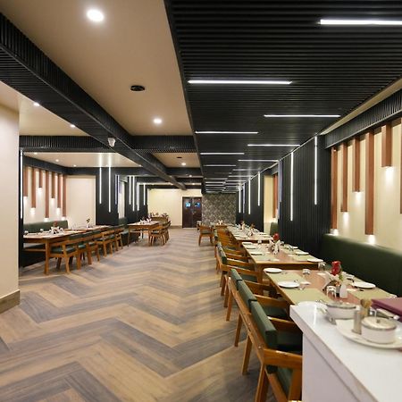 Purnia Hotel Pavitra מראה חיצוני תמונה