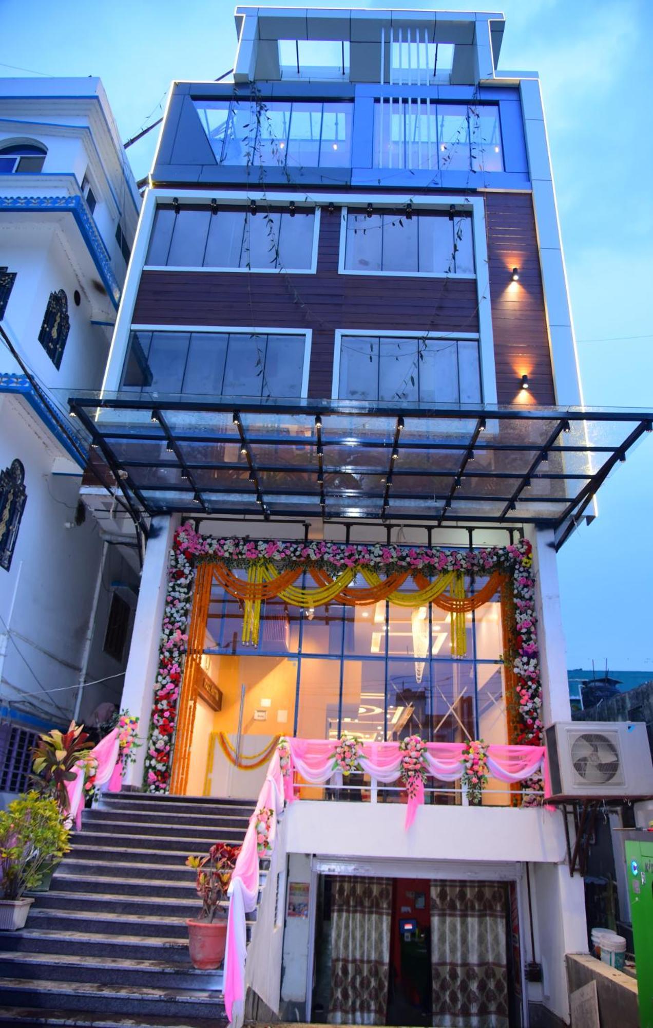 Purnia Hotel Pavitra מראה חיצוני תמונה