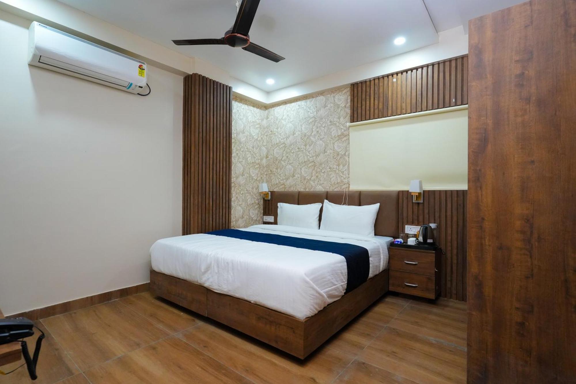 Purnia Hotel Pavitra מראה חיצוני תמונה